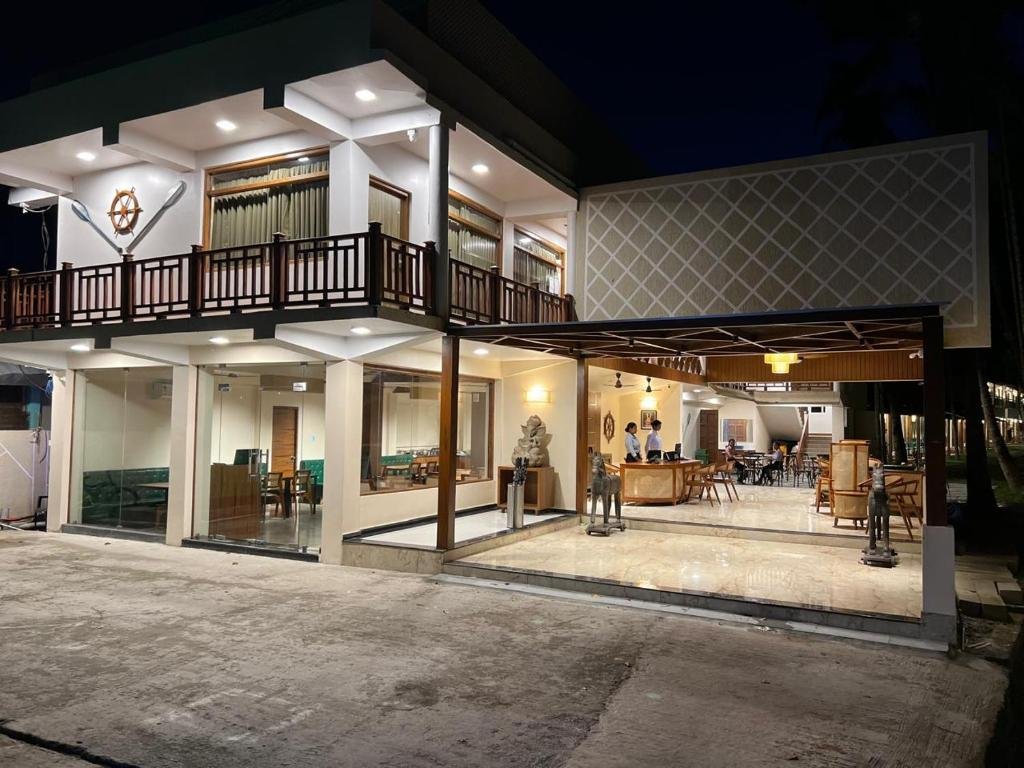 Arina Resort